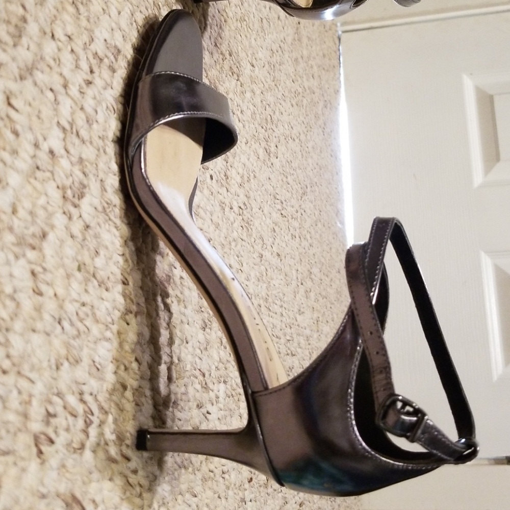 High heel - Picture 2 of 4